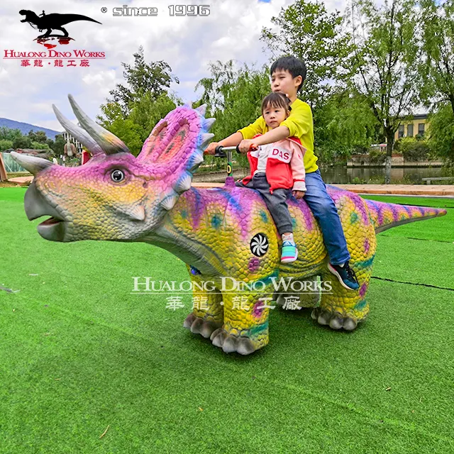 Realista dinosaurio parque de atracciones de coche de la batería operado de dinosaurio
