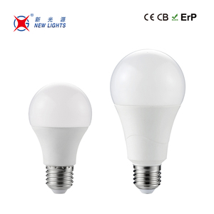 จีนโรงงานซัพพลายขายส่ง5000K 400lm 550lm E26 E27 B22d PC ปกอลูมิเนียม PBT สีขาว A55 A60 A65 A70 A80 A95 LED SMD หลอดไฟ - Product Image 3