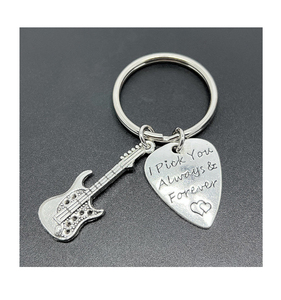 Yaratıcı Metal gitar seçim anahtarlık kazınmış I seç her zaman sonsuza kazınmış anahtarlık anahtarlık erkek müzisyen hediye - Product Image 2