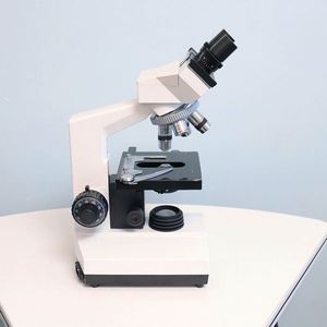 Microscopio binocular de microscopio de alta calidad para binocular de laboratorio