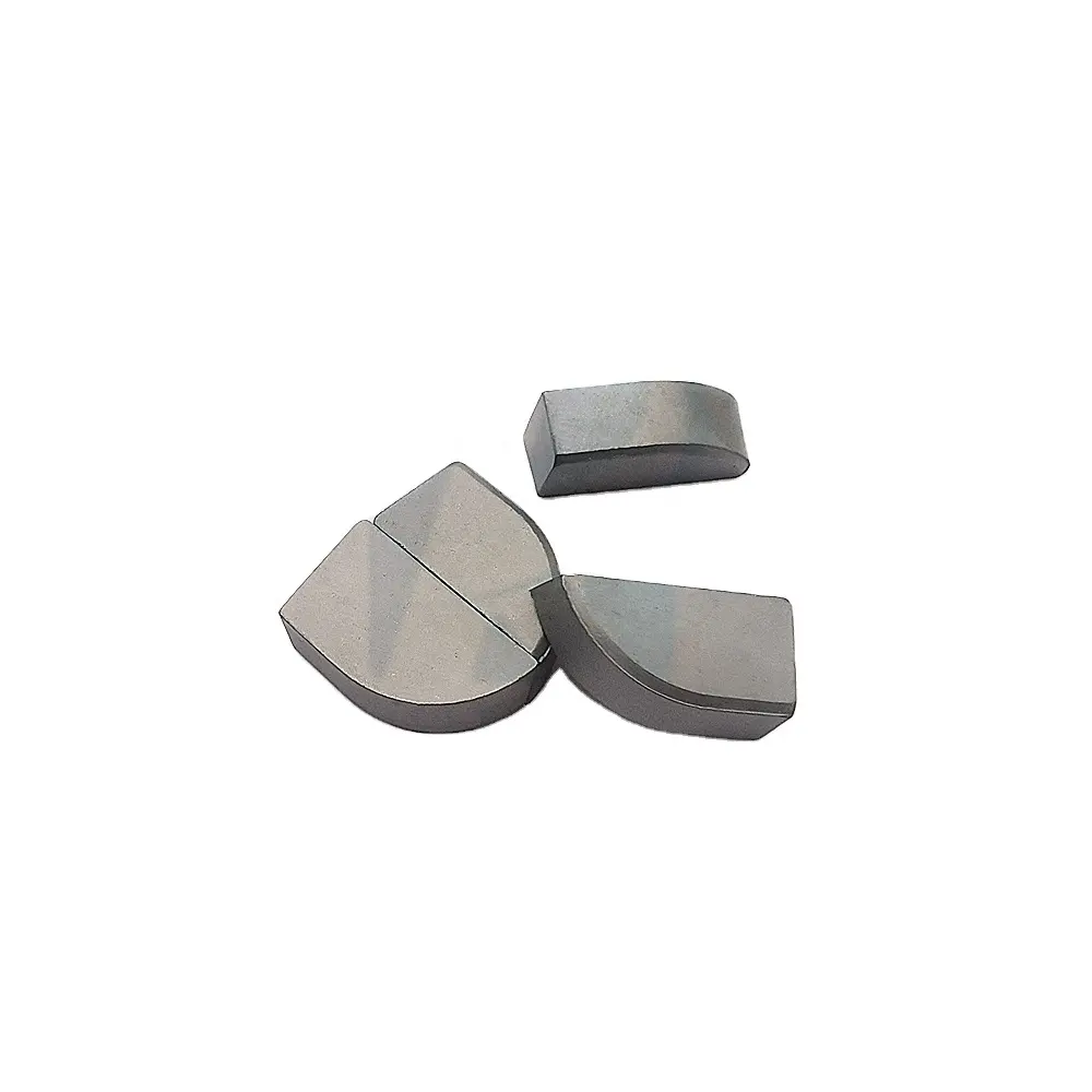 ZhuZhou Cemented Carbide Cutting tools type A brazed carbide tips high hardness P30 Cemented Carbide brazed tips