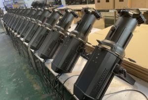 ETC源椭球运动它150w 200w迷你Led型材聚光灯leko灯用于戏剧婚礼活动 - Product Image 2