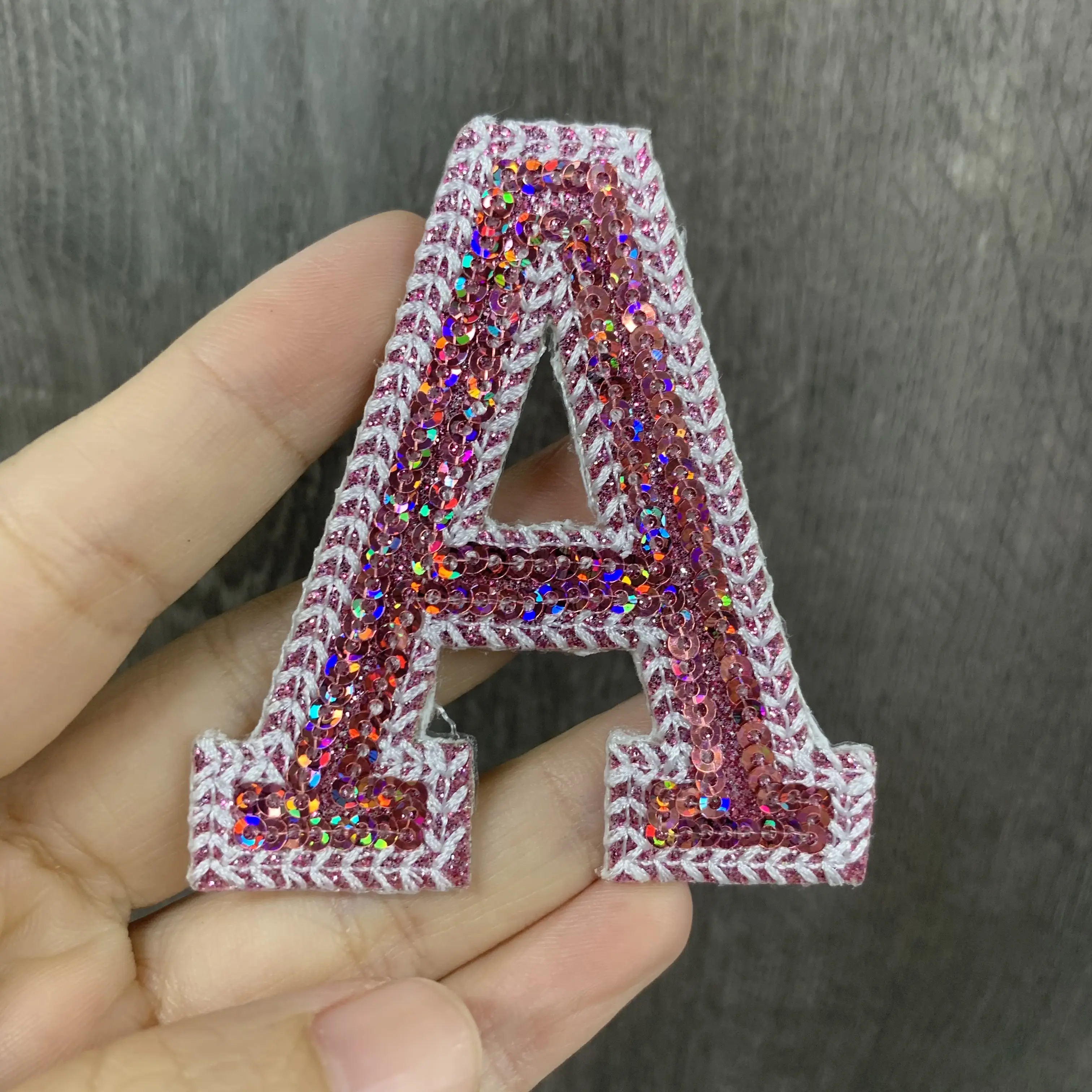 Parches de lentejuelas inspirados para ropa de niña, letras de A-Z personalizadas de 7CM, con purpurina, plancha de calor, alfabeto