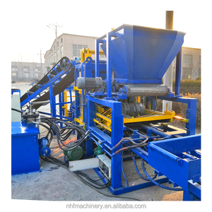 Bouwstenenmachines QT4-15S Automatische Vergrendelende Baksteenmachine Cementblokkenmachine Vormlijn - Product Image 1