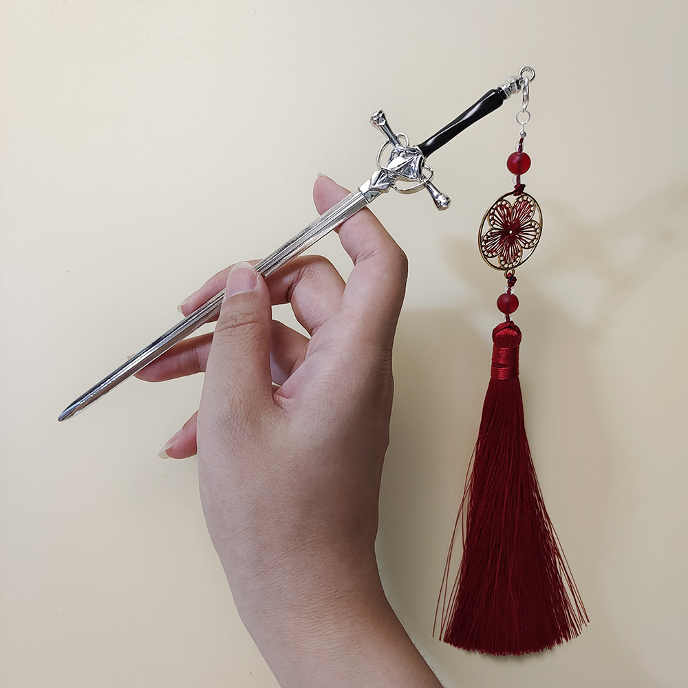 Noir argenté (pompon rouge)