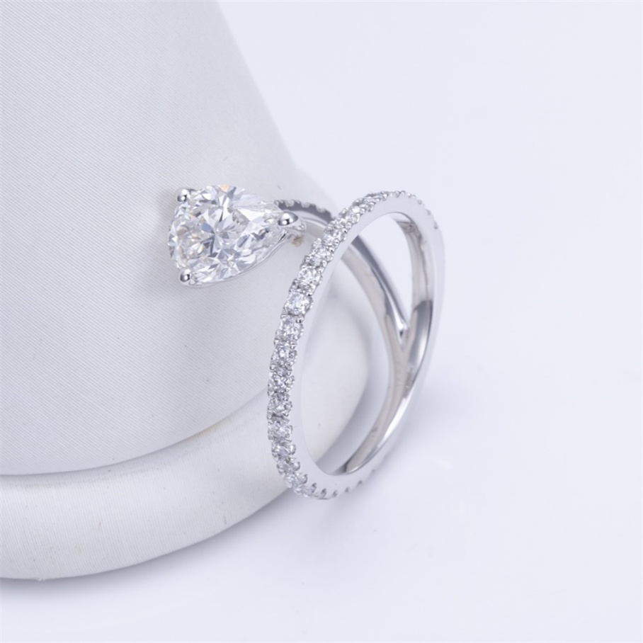 Or blanc 18 carats