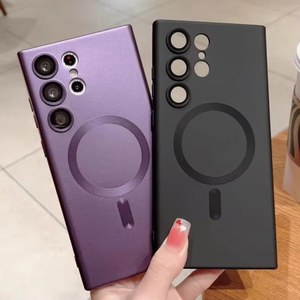 เคสโทรศัพท์แม่เหล็ก TPU นิ่มปกป้องเลนส์กล้องชาร์จไร้สายสำหรับซัมซุง S25Ultra S24plus S23 S24fe - Product Image 1