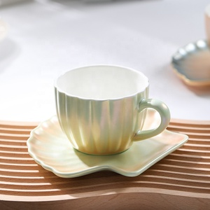 パールグレーズコーヒーカップオーシャンスタイルグラデーションウェディングビジネスギフト愛好家マグセラミックティーカップとソーサーセット