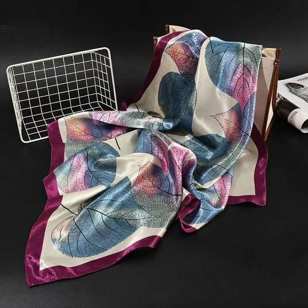 SquareScarf53