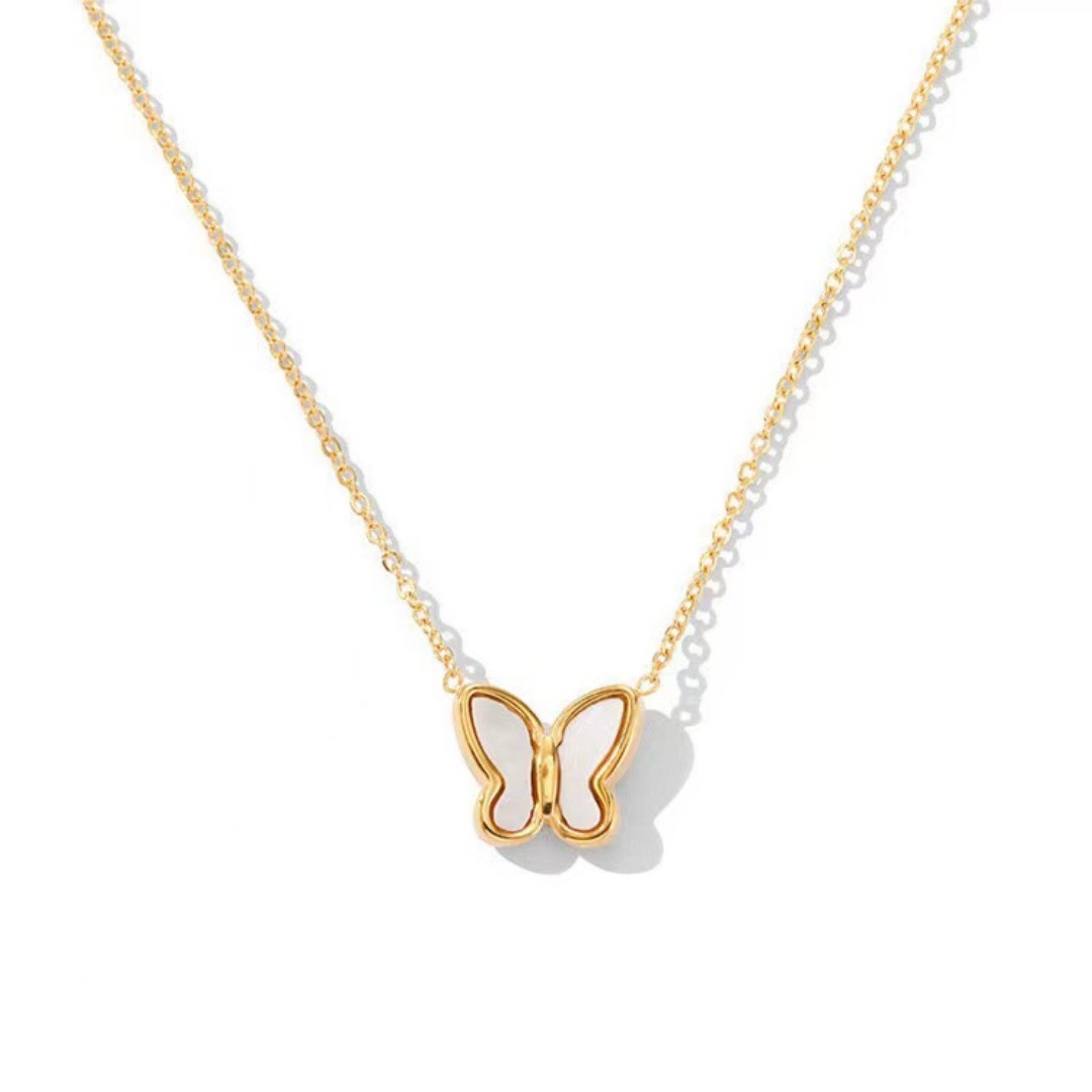 Collier papillon en or