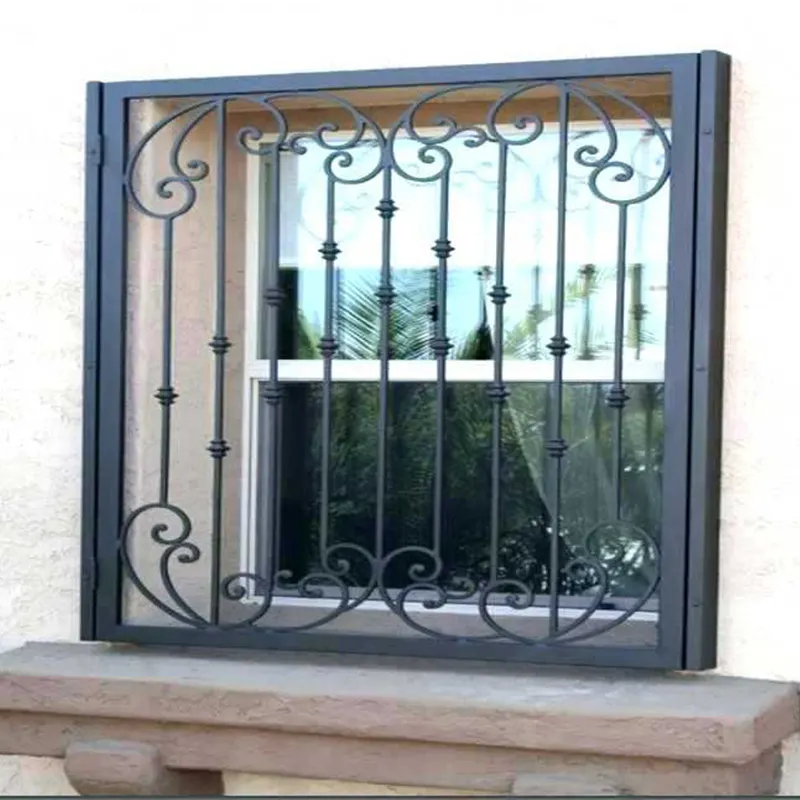 Porte antivol en fer forgé pour la protection des fenêtres Storm Windows Décoration de fenêtre en fer forgé Q235 aciers horizontaux