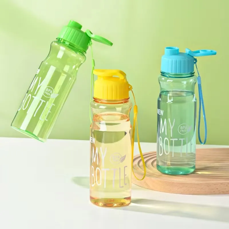 Portable flip garrafas plásticas para esportes ao ar livre água para uso diário dos estudantes portátil publicidade atacado garrafa de plástico