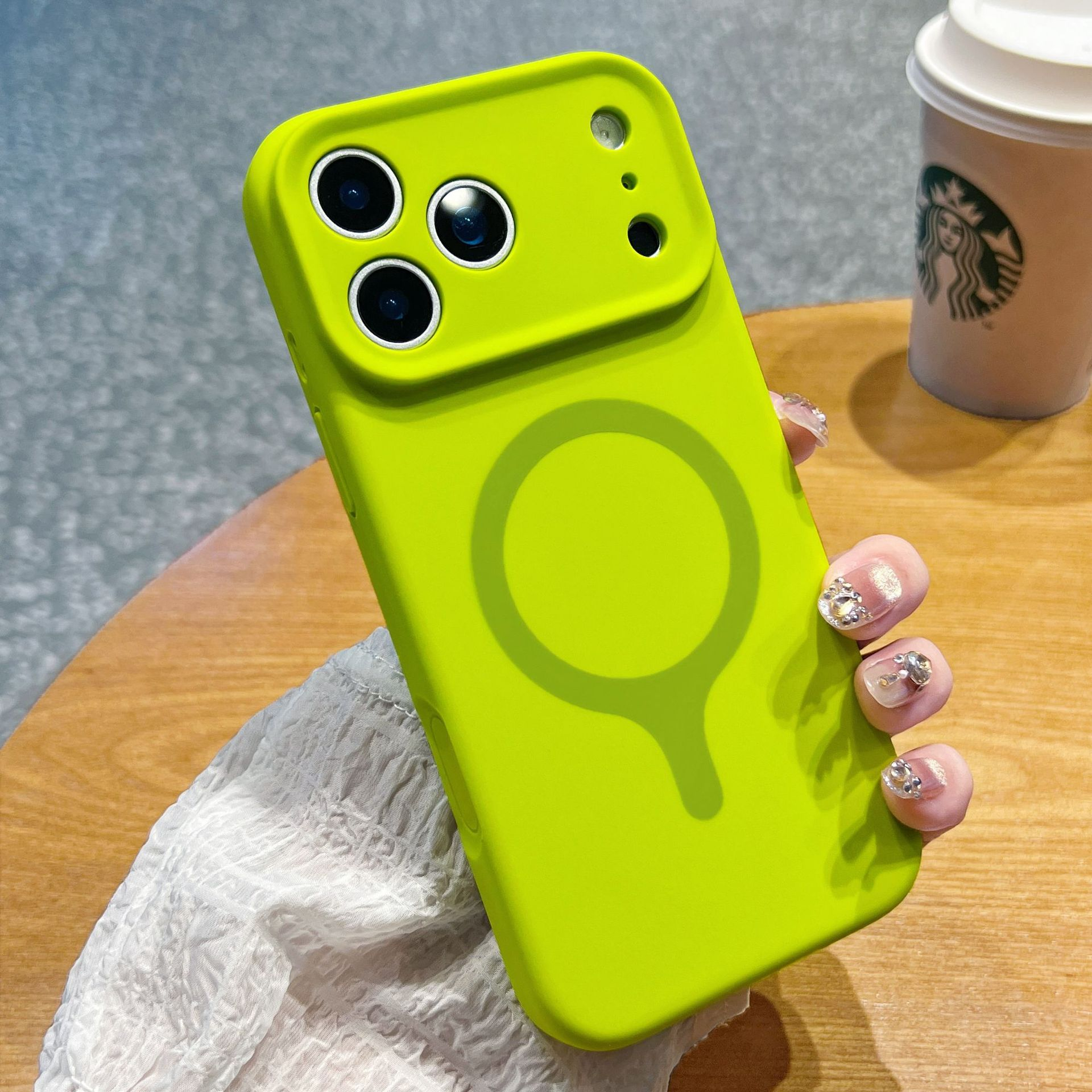Fluorescent Green