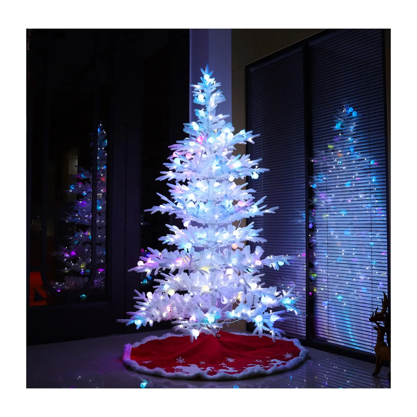 नई आगमन कस्टम लक्जरी 6Ft रिमोट कंट्रोल के साथ सजावट सफेद क्रिसमस पेड़ रोशनी का नेतृत्व किया