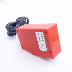 EK100-5M 7M Square photoelectric switch <strong>sensor</strong> 5-wire NC NO diffuse reflection <strong>detects</strong> transparent/opaque <strong>objects</strong>