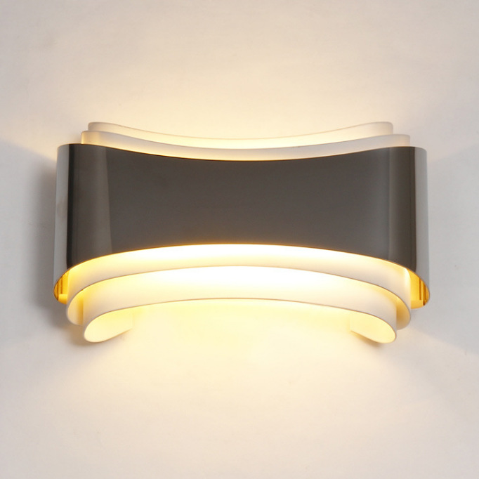 Bedroom lamp modern simple wall lamp cafe bar leisure lounge Hotel bedside special-shaped led iron wall Hotel Wall Lamp Modern