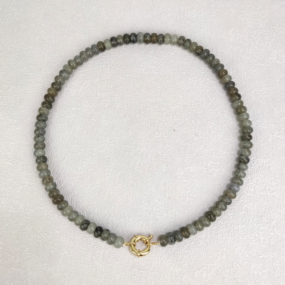 Labradorite grise
