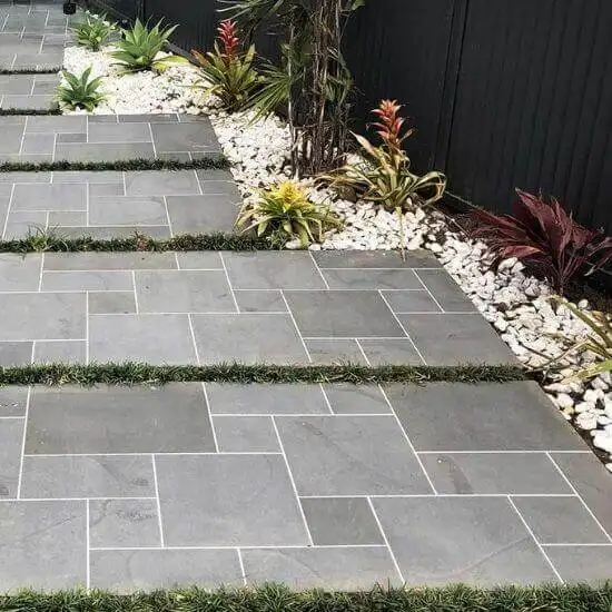 Modern Outdoor Garden Patio Paving Stone Bluestone Pavers Interlocking Floor Tiles Natural Landscaping Stone Basalt Bluestone