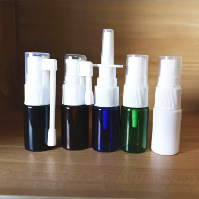 Bajo MOQ Personalizar logo imprimir 10ml PET plástico Medicina aerosol nasal boquilla larga botella de spray limpio botella de embalaje portátil