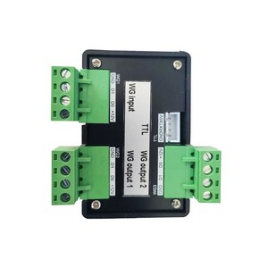 La scheda convertitore Multiplex per il controllo degli accessi biometrici converte un lettore RFID Wiegand in un Controller di accesso all'uscita a due canali - Product Image 3