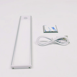Luz de armario ultrafina Sensor de movimiento USB recargable LED Luz de armario Sensor inteligente luces función de atenuación con imán