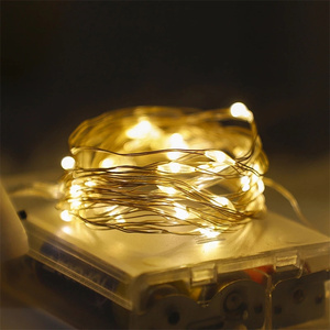 Caja de batería con Control remoto, cadena de alambre de cobre, luz LED de cobre multifunción, resistente al agua, ocho funciones - Product Image 1