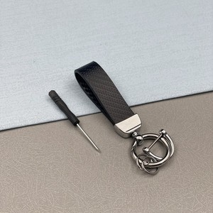 Biểu Tượng Tùy Chỉnh Sợi Carbon Bạc Vàng Súng Kim Loại Vòng Chìa Khóa Không Khí Tag Chủ Móc Chìa Khóa - Product Image 3