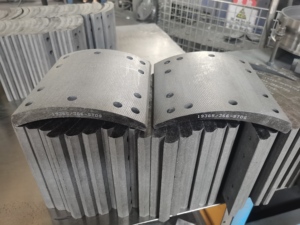 4515 Тормозная накладка 19365 19366 Banda De Freno, тормозная накладка, модель Caterpillar D4e, тормозная накладка, тормозная накладка, диск со ступицей - Product Image 5