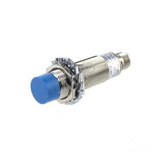 Rango de detección de alta calidad IP67 8mm PNP NO + NC con conector de aviación interruptor de Sensor de proximidad inductivo - Product Image 1