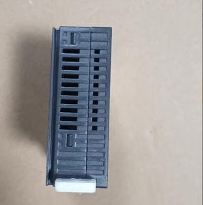 100% NEU und Original AS332T-A programmier bare Logik-Controller mit einem Jahr Garantie
