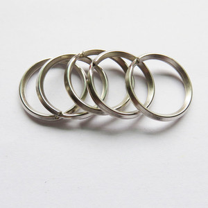 キーチェーン用25mm金属スプリットキーリング - Product Image 3