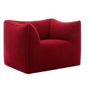 Siège simple rouge rétro