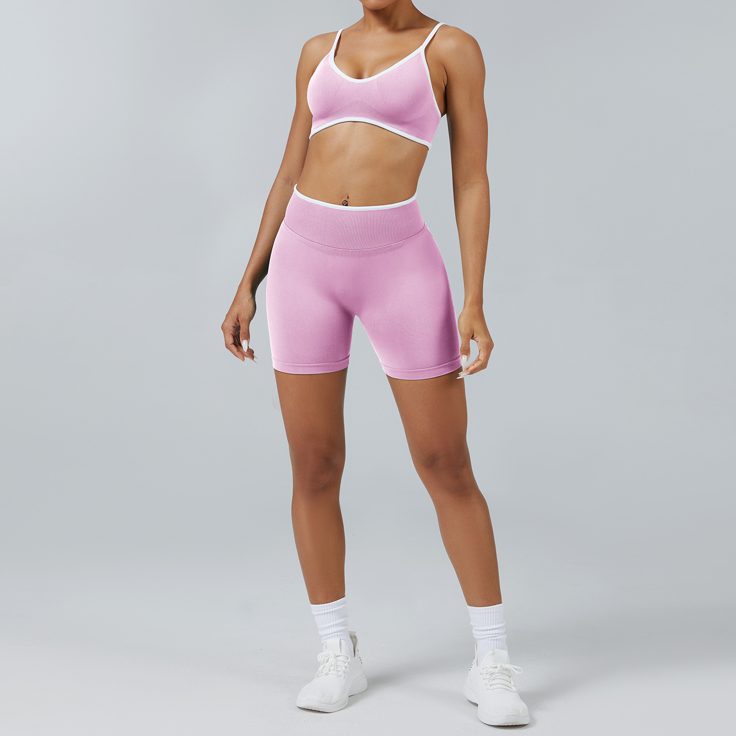 Reggiseno + rosa lilla corto