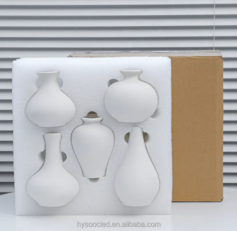 Mini vase en céramique décoration fleur séchée petit vase flore séchée en bambou moderne ensemble de 5 vases en porcelaine crème blanche ZEN bourgeon OEM