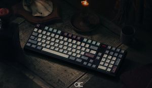 Teclado mecánico QK100 E-lavender con pantalla LCD Bisel personalizable/Insignia con todos los colores múltiples de aluminio CNC - Product Image 2