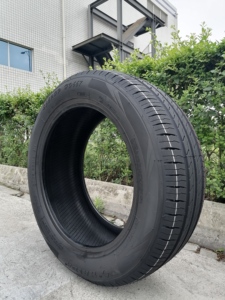 卸売高品質タイヤPCRタイヤ、乗用車タイヤメインサイズ165/65R14 175/65R14 185/60R14