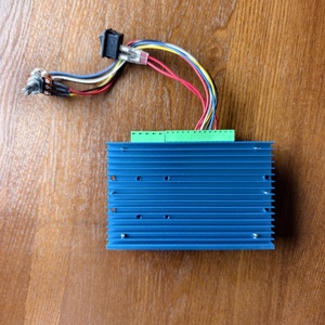 Hochwertige bürstenlose Niederspannungs-Gleichstrom motors teuerung Direkt verkauf Modbus RS485/CAN Preiswerte Motor treiber - Product Image 6
