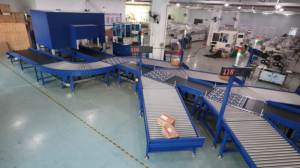 Trasportatore automatico di smistamento a nastro con selezionatore di ruote Dws - Product Image 5
