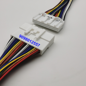 Классический автомобильный жгут проводов 1318389-1 025 ECU plug hsg assy 40P pbt gf30 от производителя для автомобиля 9098012557 - Product Image 1