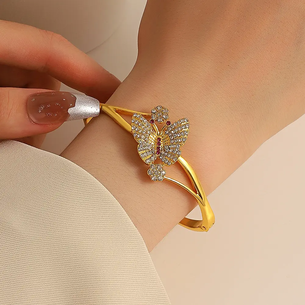 Gelang kupu-kupu berlian penuh vintage, Fashion kreatif kupu-kupu bunga cinta bertatahkan berlian berlubang emas gelang wanita
