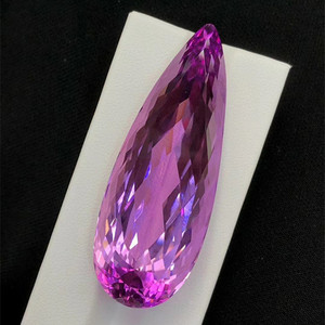 SGARIT טבעי חן תכשיטי מפעל סיטונאי גדול אבן 112.58ct אגס לחתוך Kunzite קריסטל loose חן