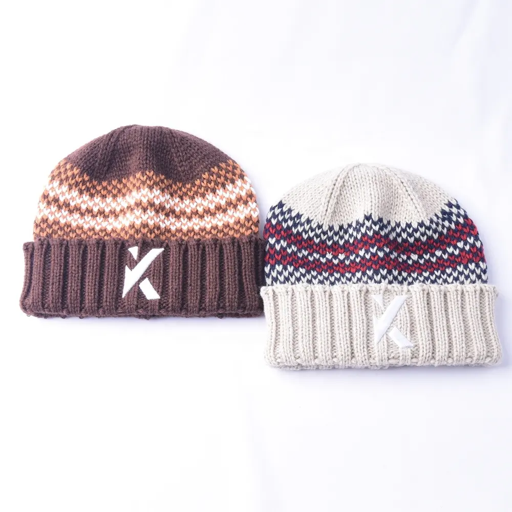 Haute qualité broderie personnalisée Logo hiver chapeaux à revers femmes tricot acrylique bonnet hommes tricot casquette hiver écharpe chapeau gant ensembles