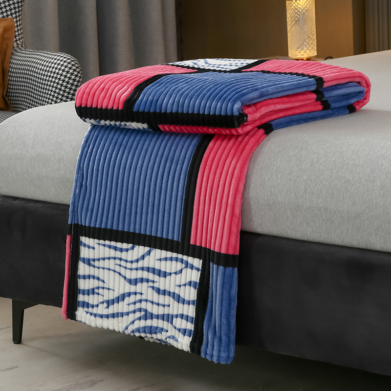 Grilles carrées bleues et roses