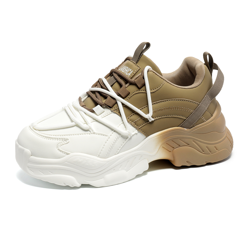 ขาวและเติบโต