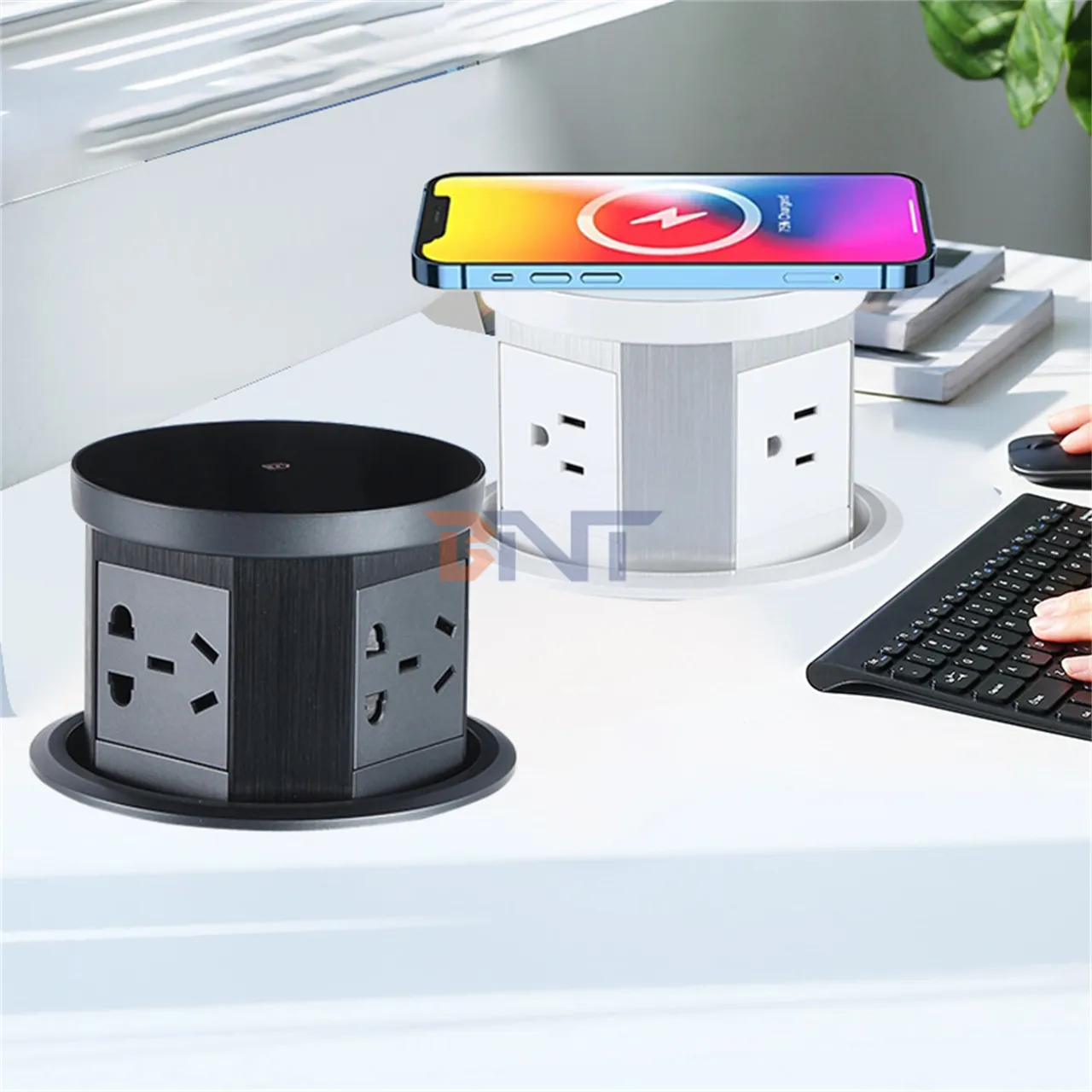 Waterdichte Gemotoriseerde Pop-Up Smart Hijsaansluiting Usb Ondersteuning Blue Tooth Speaker Draadloze Oplaadstekker Voor Smart Home