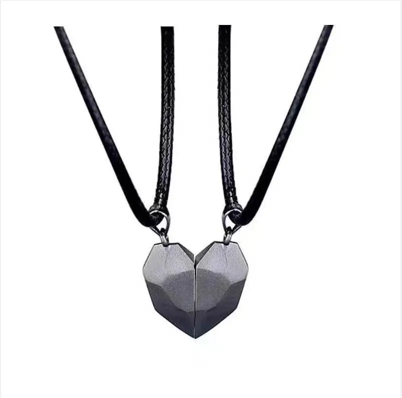 Regalo di san valentino 2, mezzo cuore due collana con ciondolo a forma di cuore magnetico in acciaio inossidabile per uomo donna/