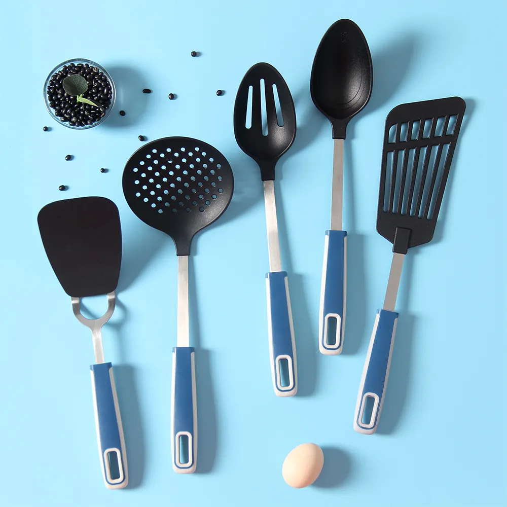 XIZHAIJU व्यक्तिगत प्लास्टिक नायलॉन खाना पकाने के उपकरण सेट रसोई के बर्तन cocina रसोई सामान