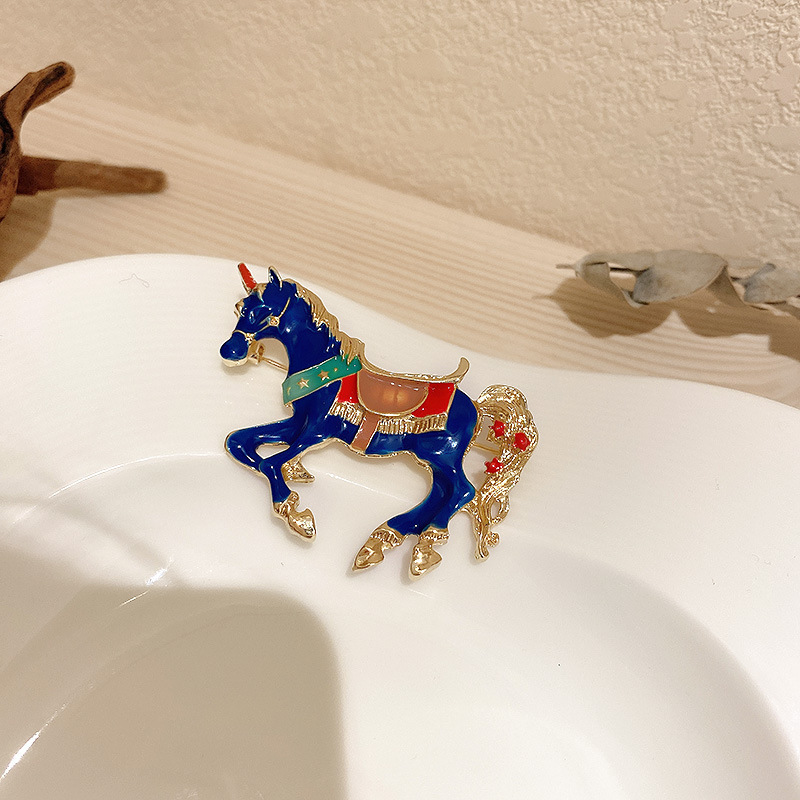 111# broche-cheval en émail bleu