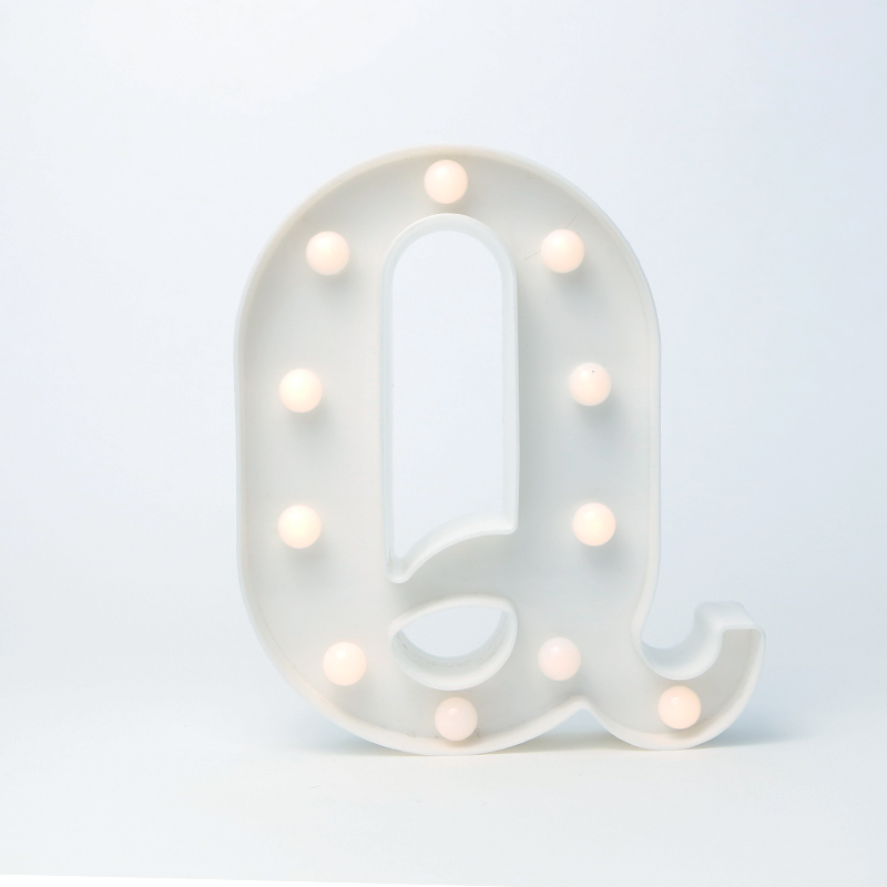 Q (Warm White)