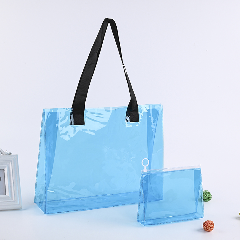 Bleu#04)